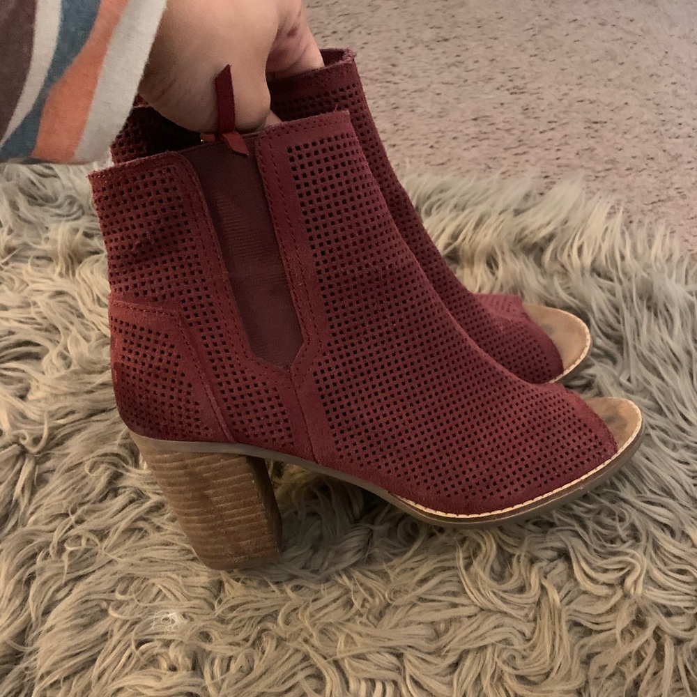 Toms booties